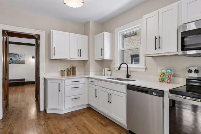1078 Edmund Avenue, Saint Paul, MN 55104