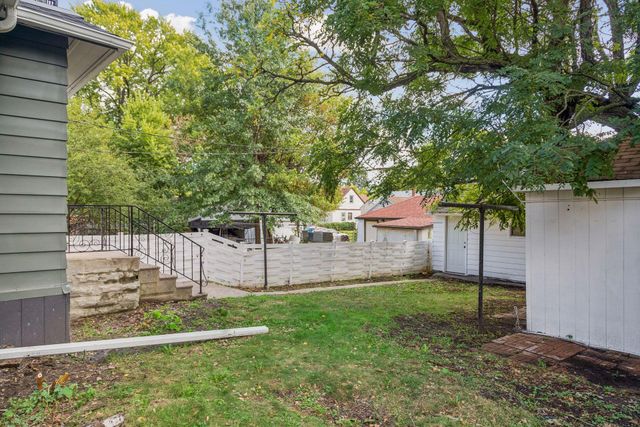 1078 Edmund Avenue, Saint Paul, MN 55104