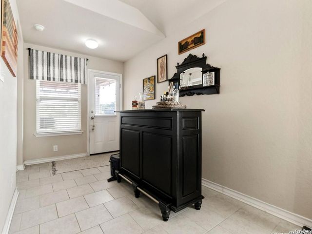 14118 Cremello Falls, San Antonio, TX 78254