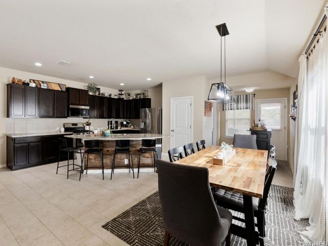 14118 Cremello Falls, San Antonio, TX 78254