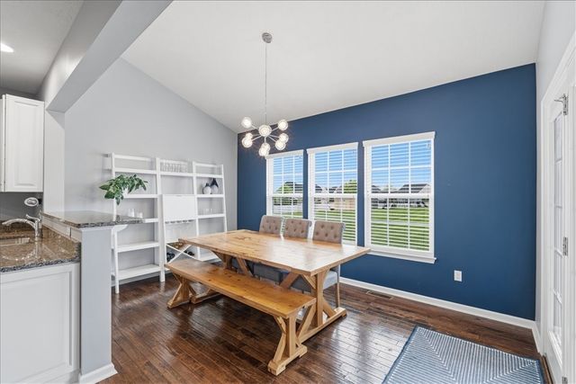 213 Overlook Dr, Ohio Twp, PA 15237
