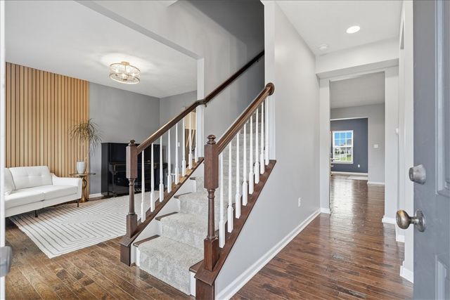 213 Overlook Dr, Ohio Twp, PA 15237