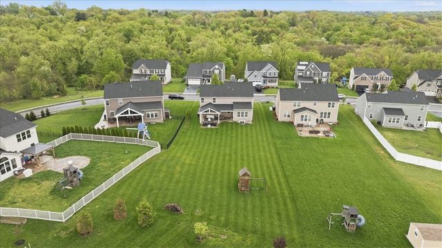 213 Overlook Dr, Ohio Twp, PA 15237