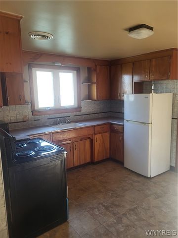 1368 Harlem Road, Cheektowaga, NY 14206