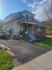1368 Harlem Road, Cheektowaga, NY 14206