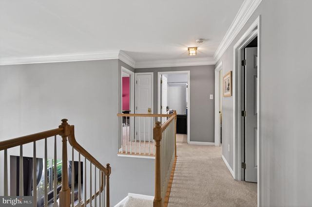 1361 WOODED KNLS, West Chester, PA 19382