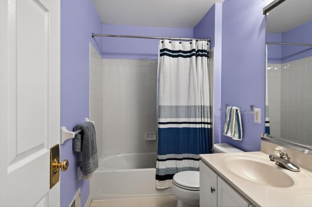 1361 WOODED KNLS, West Chester, PA 19382