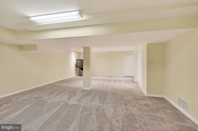 1361 WOODED KNLS, West Chester, PA 19382