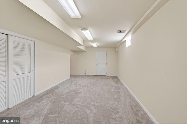 1361 WOODED KNLS, West Chester, PA 19382