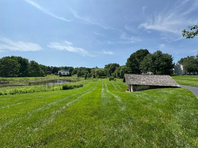 1361 WOODED KNLS, West Chester, PA 19382