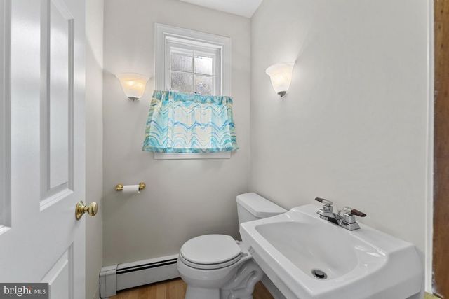 2551 PARK RD, Warrington, PA 18976
