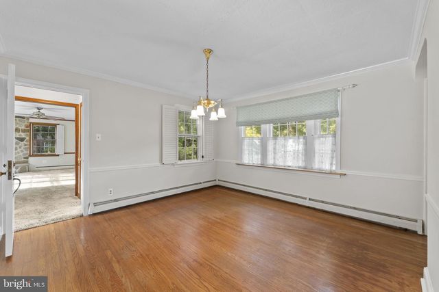 2551 PARK RD, Warrington, PA 18976