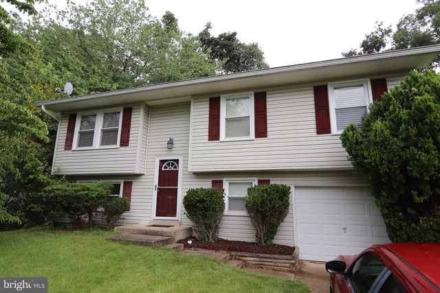 1104 UNIVERSITY PL, Waldorf, MD 20602
