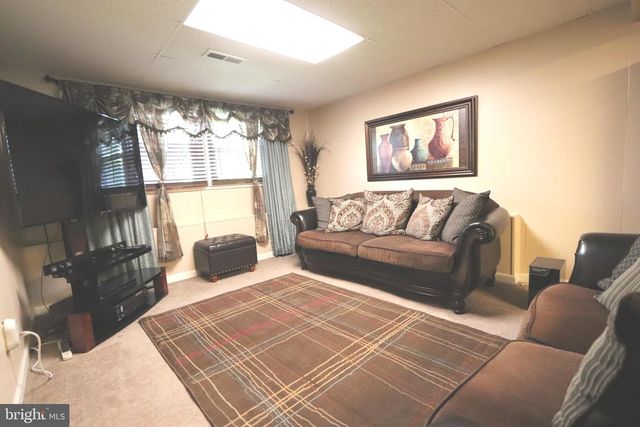 1104 UNIVERSITY PL, Waldorf, MD 20602