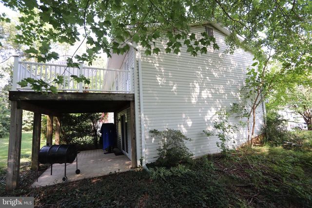 1104 UNIVERSITY PL, Waldorf, MD 20602