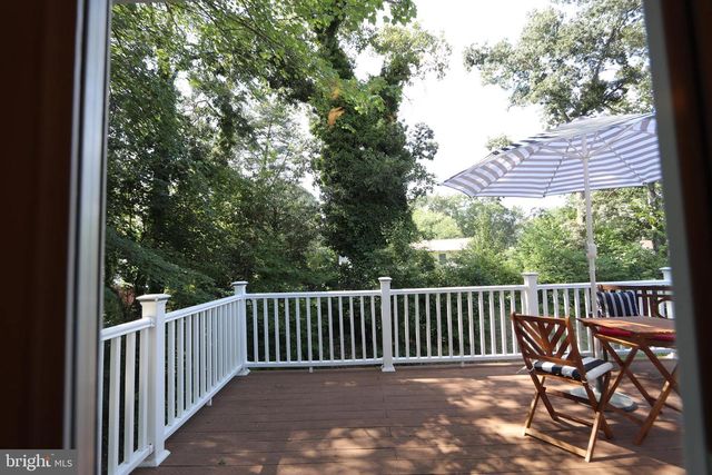 1104 UNIVERSITY PL, Waldorf, MD 20602