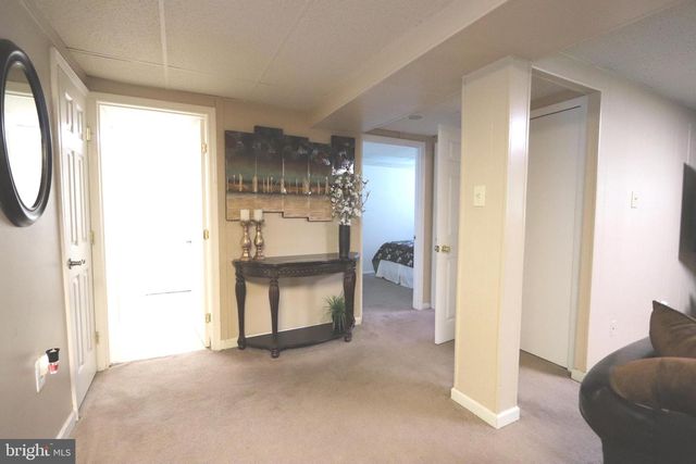 1104 UNIVERSITY PL, Waldorf, MD 20602