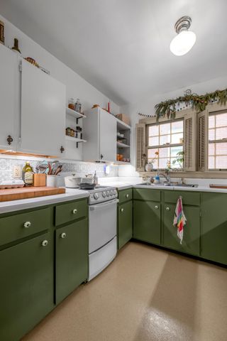137 Sycamore Road, Lexington, KY 40502