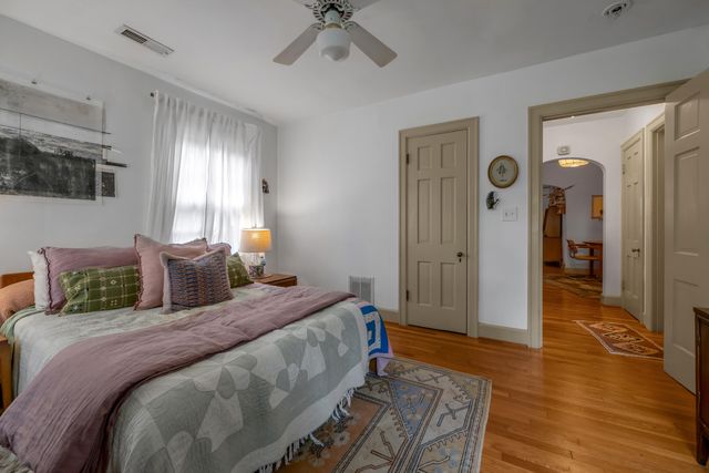 137 Sycamore Road, Lexington, KY 40502