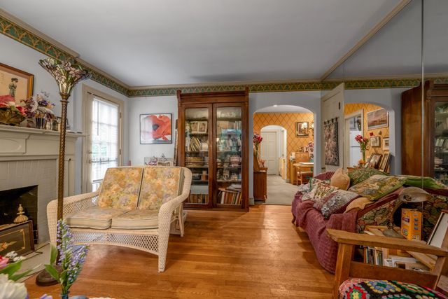 137 Sycamore Road, Lexington, KY 40502