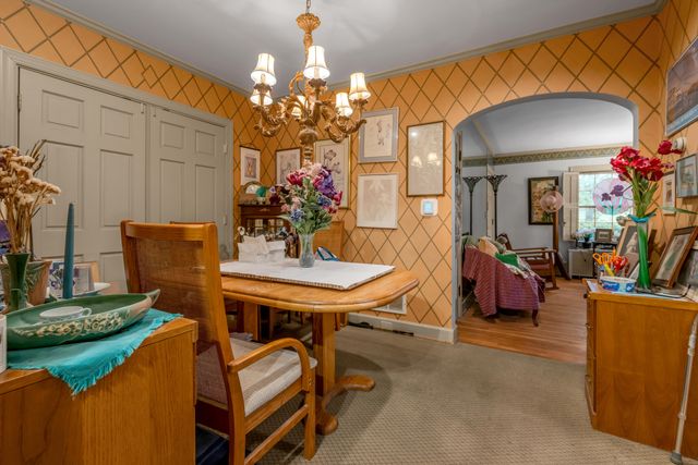137 Sycamore Road, Lexington, KY 40502
