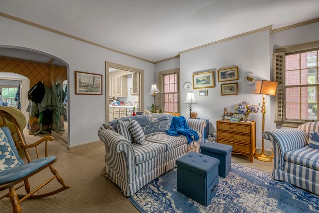 137 Sycamore Road, Lexington, KY 40502