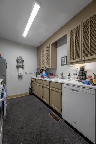 137 Sycamore Road, Lexington, KY 40502