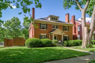 137 Sycamore Road, Lexington, KY 40502