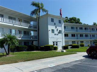 8525 111TH STREET 210, Seminole, FL 33772