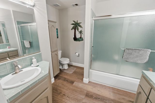 2651 19th Avenue, Kingsburg, CA 93631