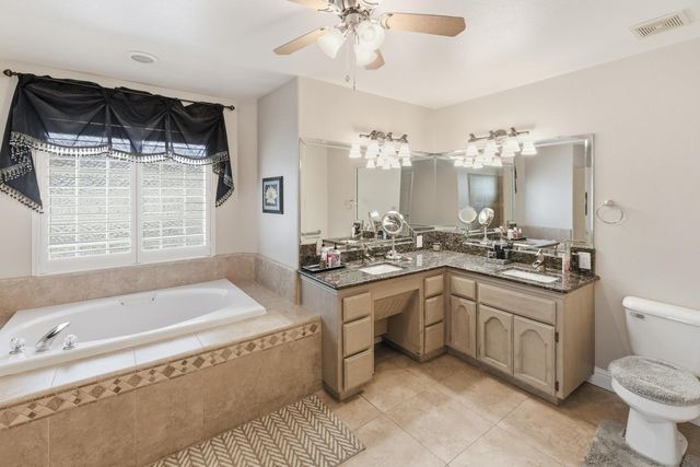 2651 19th Avenue, Kingsburg, CA 93631