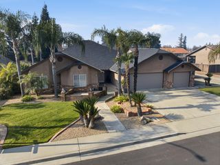 2651 19th Avenue, Kingsburg, CA 93631
