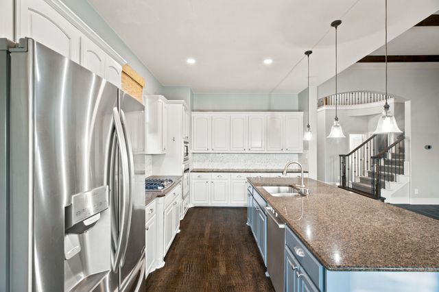 1205 Grant Avenue, Lantana, TX 76226