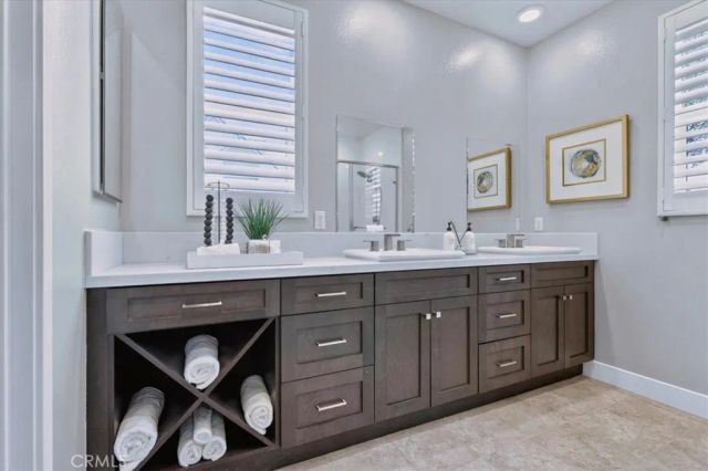 168 Crossover, Irvine, CA 92618