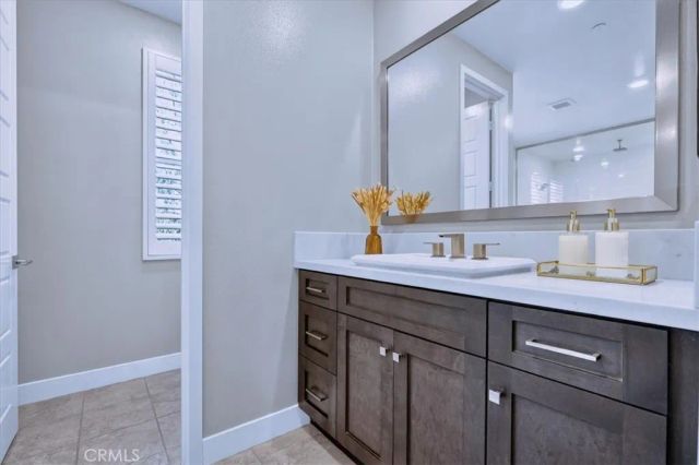 168 Crossover, Irvine, CA 92618