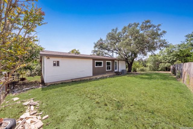 1217 Rotherman, Canyon Lake, TX 78133