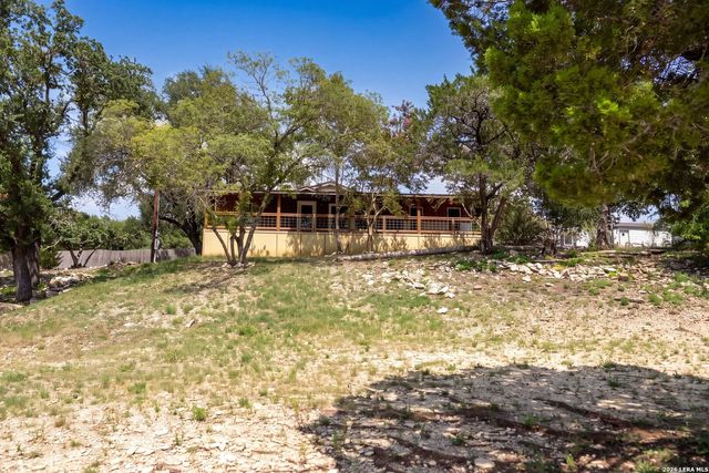1217 Rotherman, Canyon Lake, TX 78133