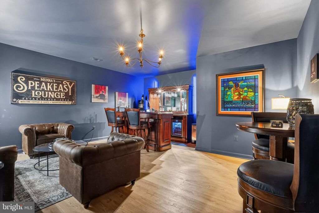 Image 42 of property listing at 923 WARLANDER DR SW, Leesburg, VA 20175