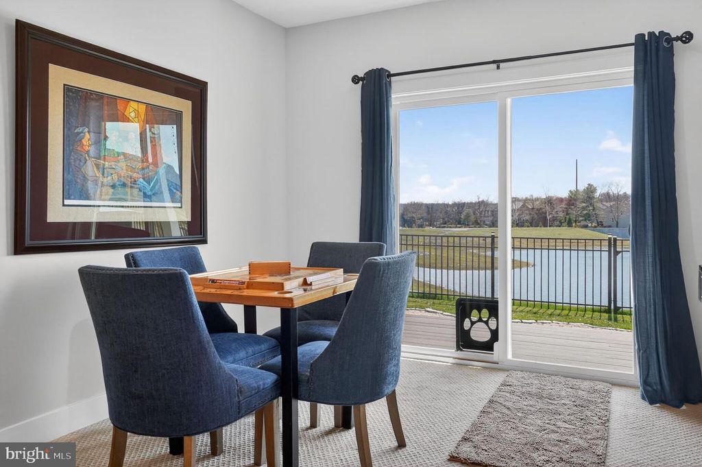 Image 45 of property listing at 923 WARLANDER DR SW, Leesburg, VA 20175