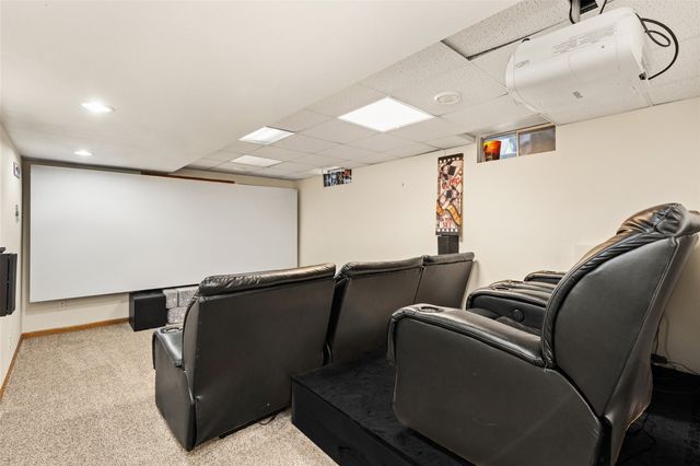 1302 Richard George Drive, Norwalk, IA 50211