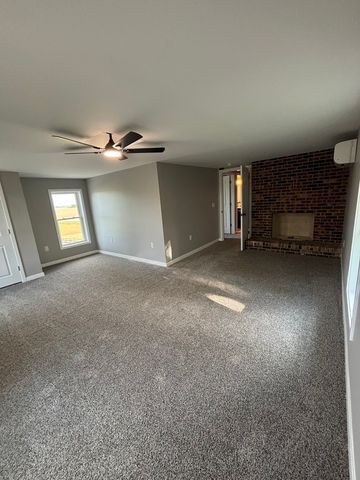 12903 Perry Road, Dekalb, IL 60115