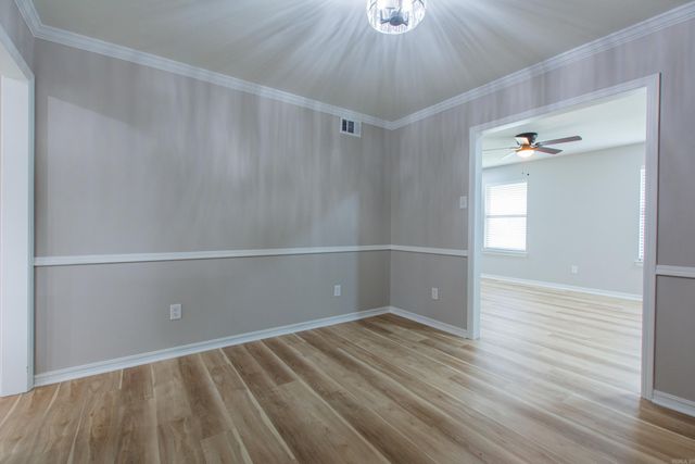 8 Orange Blossom Circle, Little Rock, AR 72210