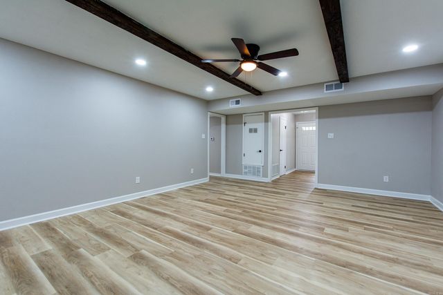 8 Orange Blossom Circle, Little Rock, AR 72210