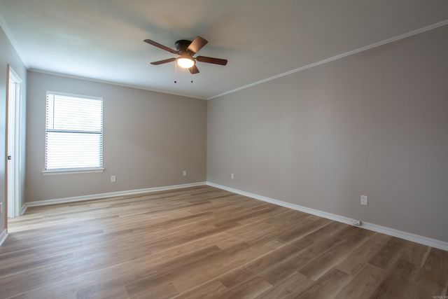 8 Orange Blossom Circle, Little Rock, AR 72210