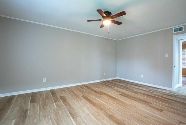 8 Orange Blossom Circle, Little Rock, AR 72210