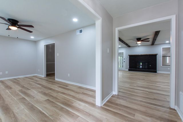 8 Orange Blossom Circle, Little Rock, AR 72210