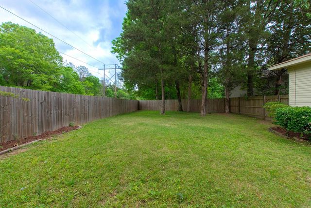 8 Orange Blossom Circle, Little Rock, AR 72210