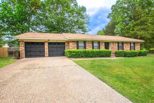 8 Orange Blossom Circle, Little Rock, AR 72210