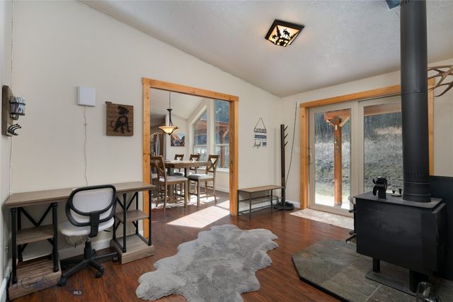 1 Seven Point Road, Livingston, MT 59047