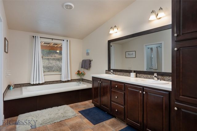 1 Seven Point Road, Livingston, MT 59047